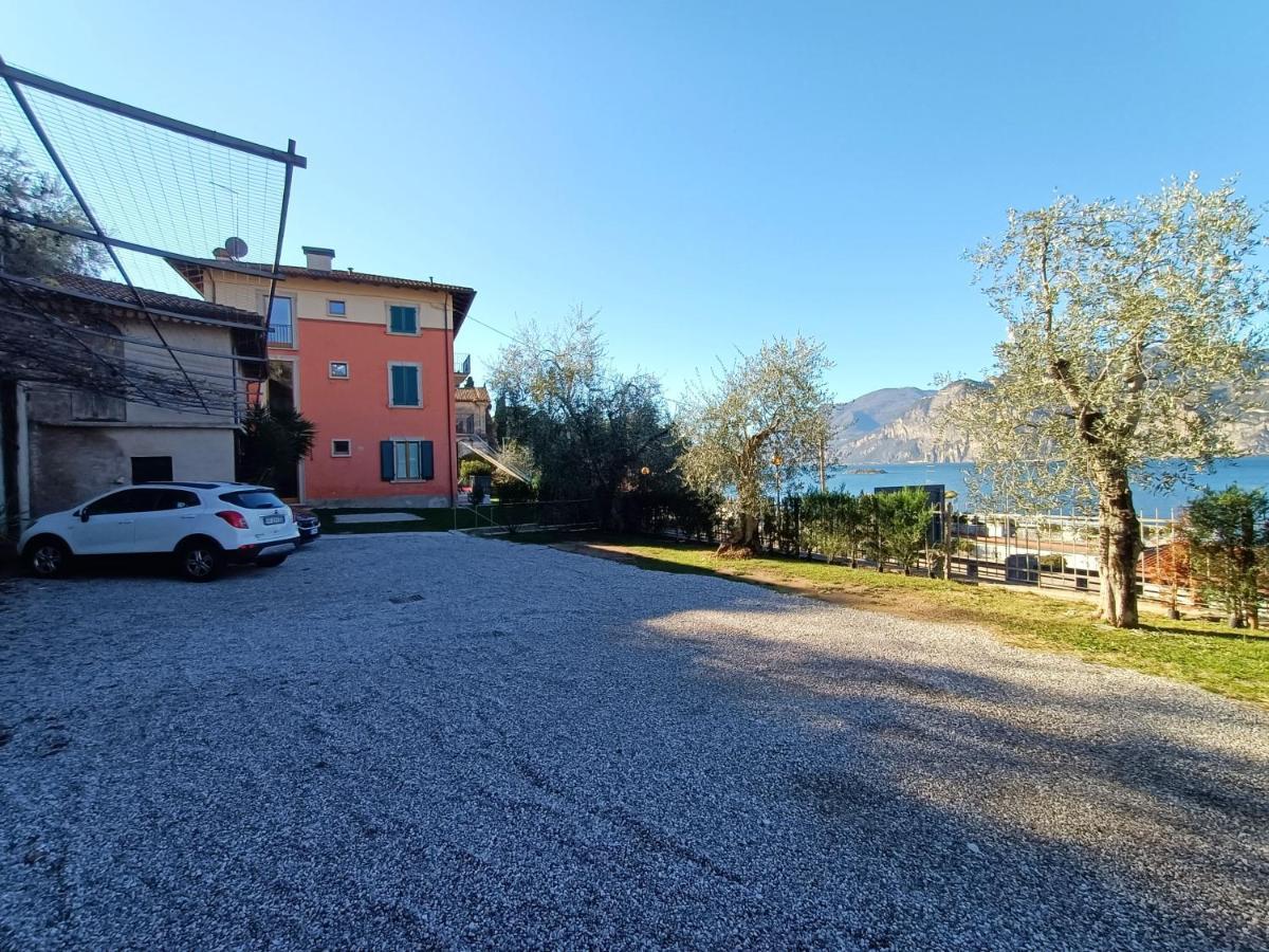 Appartamenti Capri Malcesine Exterior photo